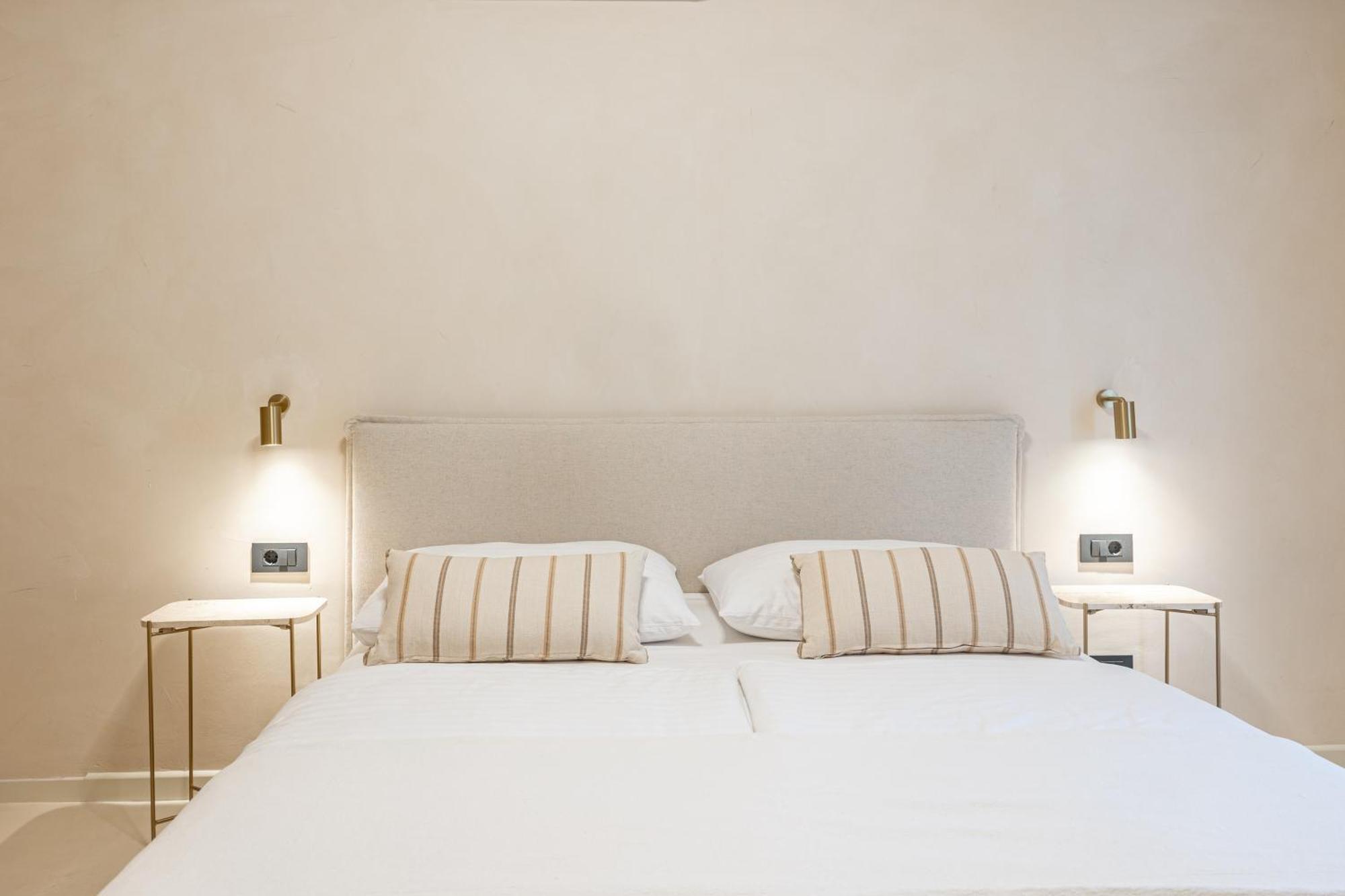 Lo͝Or Luxury Retreat Hotell Stobreč Exteriör bild