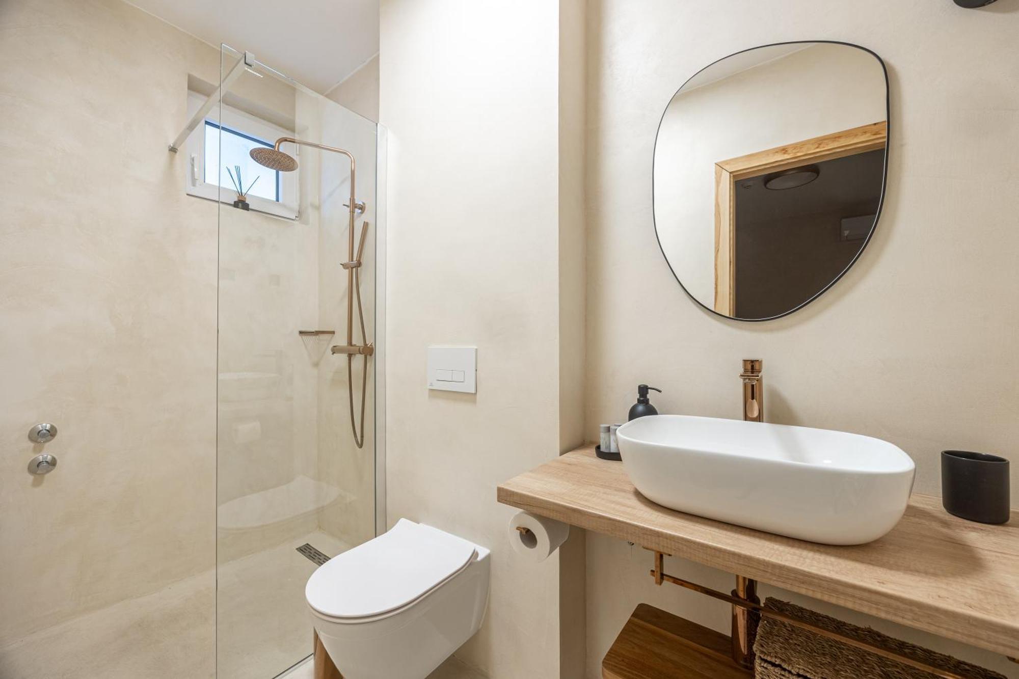 Lo͝Or Luxury Retreat Hotell Stobreč Exteriör bild